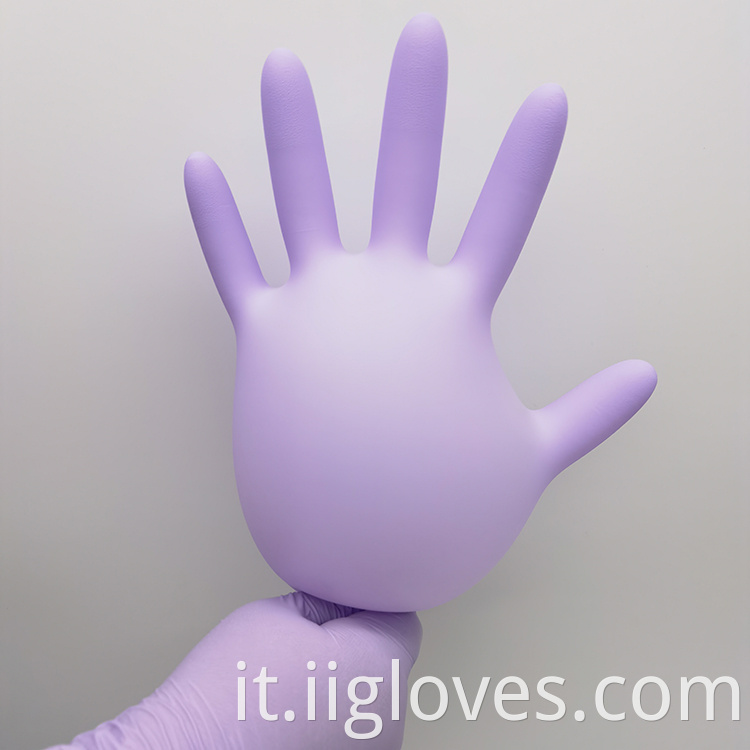 Guanti di nitrile non sterili senza polvere di qualità forte con guanti in Malesia
